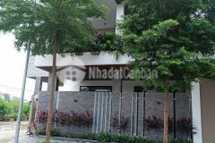 Biệt thự lô góc 3 tầng khu phân lô đường ôtô tránh thị trấn đông anh dt 173m² mt 11,5m giá 12 tỷ