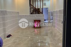 Nhà bán gấp hẻm 322 trần hưng đạo, phường nguyễn cư trinh quận 1, dt 34m2.