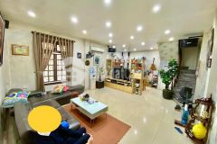 Bán nhà hoàng hoa thám 55m x 4 tầng 5,8 tỷ dân xây chắc chắn bãi ô tô sau nhà