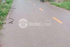 Nằm trong khu dân cư, gần trường học, ủy ban, gần dự án sân bay, khu công nghiệp công nghệ cao, khu