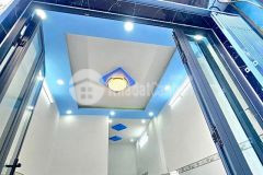 Nhà đẹp ngay uỷ ban bình tân, đối diện tên lửa, gần q.6, không lộ giới, 2 tỷ3