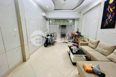 Nhà đẹp 10m ra phố ngã tư nguyễn trãi khuất duy tiến.