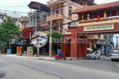 Bán nhà 3 tầng phố dầu, kinh doanh tốt, lô góc cực đẹp lh 0828218468