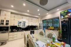 Bán nhà liền kề đường lạc long quân, tây hồ, không gian đẳng cấp 140m2 giá 32 tỷ