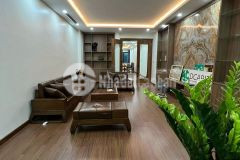 Bán nhà phân lô phố tô vĩnh diện ô tô đỗ cửa