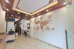 Bán nhà 4 tầng trung tâm văn phòng ngoại ngữ