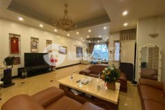 Chỉ 19 tỷ sở hữu nhà sát phố, 2 thoáng, ô tô tránh, vỉa hè, kinh doanh đỉnh quận đống đa.