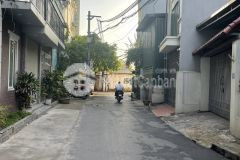 Bán phố hồng tiến bồ đề gần hồ, đường oto thông tránh, giảm chào giá mới