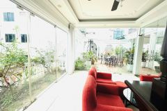 Bán biệt thự quận cầu giấy, lô góc thang máy diện tích 180m2 mặt tiền 20m giá 40 tỷ