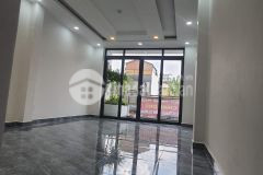 Bán nhà phố trịnh đình cửu cửa ngõ vào khu đô thị định công ô tô 7c đỗ cửa ở kinh doanh spa tuyệt