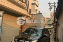 Bán nhà phố trạm, mới kính koong, ô tô đỗ cổng, cách 1 nhà ra ô tô, 30m2x5t nhỉnh 3 tỷ