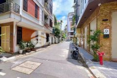 Nhà đẹp nguyễn văn cừ full nội thất phân lô ô tô tránh gara 7 chỗ trung tâm gia thụy