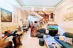 Bán nhà nguyễn trãi, hà đông, ô tô đỗ cửa, 10m ra đướng ô tô tránh, dân trí tuyệt với, 45m 4 tầng, n