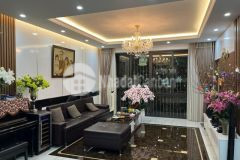 Nhà đẹp phố cổ linh, thiết kế hiện đại, diện tích 100m2, mặt tiền 7m. vị trí đỉnh.