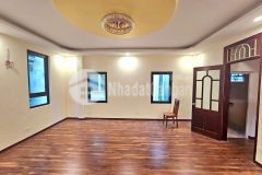 Bán nhà mặt ngõ phố đội cấn, ngõ thông thoáng sáng, kinh doanh sầm uất, nhỉnh 6 tỷ