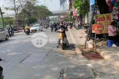 Bán nhà phố tôn thất tùng, đống đa, 30m2, 5 tầng, 5.2 tỷ