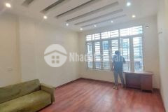 Bán nhà pháo đài láng phân lô, gara ô tô, ô tô tránh trước nhà, diện tích 44m2, 5 tầng, chủ thiện ch