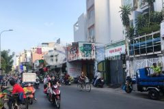 Cho thuê mặt tiền 5x22m thích quảng đức p5 phú nhuận