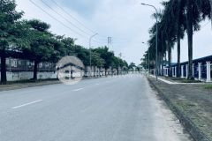 Bán nhà máy trong kcn lương sơn hòa bình, dt 4500m lh 0966746668