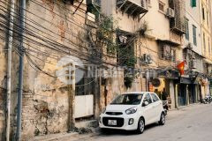 Cho thuê nhà phố hạ hồi, diện tích 30m² x 5 tầng, mt 4.5m, giá 30 triệu, lh 0977483092