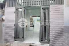 Bán nhà shr hóc môn, nhà đẹp, chỉ 1 xtđ 1, 4x13m, 3pn, 2wc. gía 2,65 tỷ tặng nội thất