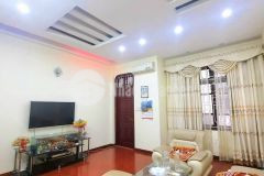 Bán nhà trần khát chân 54m2, mt 5m. ngõ thông kinh doanh 5.3 tỷ