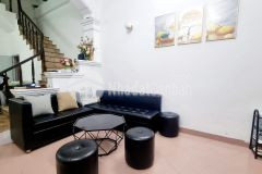 Bán nhà 4 tầng phân lô đh thuỷ lợi phố chùa bộc, ô tô gần cửa, nhỉnh 100 triệum2.