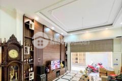 Bán nhà kim mã ba đình, 42m 7 tầng gần ô tô, 7,5 tỷ. lh 0349157982.