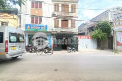 Cho thuê nha măt phô đương bơ sông set, tân mai, hoang mai. diên tich 40m2 xây 4 tâng