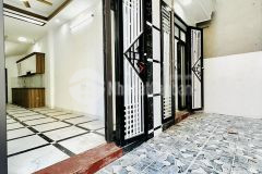 Bán nhà nhân mỹ, dt 31m2, 5 tầng, mới đẹp ở ngay, củ để lại nội thất giá 3.8 tỷ