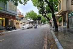 Bán nhà mặt phố nguyễn huy tự, 140m2, mt 12m, 41 tỷ