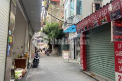 Nhà đẹp cầu giấy,2 ngoặt, ngõ nông, rộng 0569766799