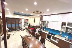 Tin chuẩn 100 bán nhà thụy khuê, ngay trường chu văn an, cách 1 nhà ra phố, nhỉnh 5 tỷ.