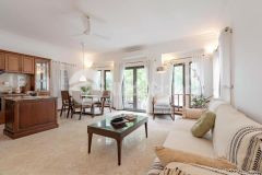 Bán nhà ngõ văn cao, bđ giá chỉ 4.6 tỷ, 30m2x5t, mới đẹp hiện đại