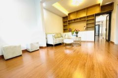 Bán căn hộ tập thể vĩnh hồ đống đa, 80m2, 3 ngủ đẹp full nội thất thoáng trước sau,ô tô đỗ