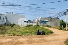 Lô góc 2 mặt tiền y moan, khu thành đồng 10x21m giá chỉ 2,100 tỷ