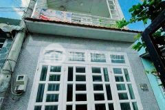 Nhà 1 trệt 1 lầu 110m2 700tr sổ hòng riêng phước hiệp củ chi