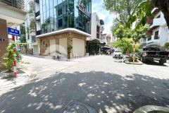 Bán nhà đẹp nhất nhì long biên lô góc thang máy ô tô tránh đỗ khu phân lô dân cư vip