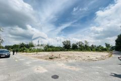 Duy nhất 01 lô góc 305m2, sổ đỏ trao tay ngay đường tạo lực