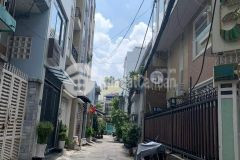 Bán nhà hoà hưng 43m. 2 tầng, khu an inh quận 10. 5,6 tỷ