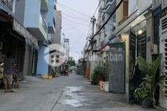 Cần bán gấp nhà nhỏ để mua nhà to hơn, trường chinh giá 4.5 tỷ, 67.8m2