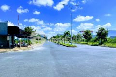 Chủ gửi cho thu.ê 3 nền góc vip mặt tiền kinh doanh trục chính đường a2 bùi quang trinh