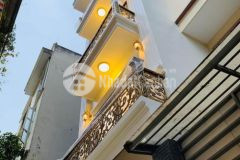 Nhà nguyễn an ninh 60m,5 tầng,mt 3.7m,thang máy,thông ra sông sét,nội thất xịn,rẻ hiếm