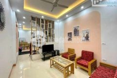 Cần bán nhà tân mai, dt 25m2x4t, nhỉnh 2 tỷ