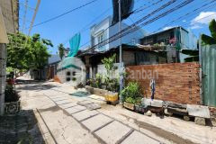 Đất 100 thổ cư đường xóm chiếu cách siêu thị go chỉ 500m