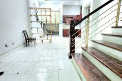 Bán nhà phố trịnh công sơn,diện tích 50m2,gara,giá 12.5 tỷ