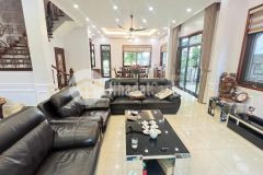 Lô góc đắc địa mặt phố vỉa hè mênh mông kinh doanh 160m2,30xtỷ