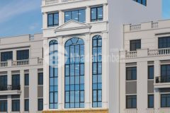 Bán tòa văn phòng mp vũ tông phan, vị trí đắc địa, dt 145m2 mt 9m,...