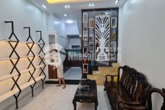 Bán nhà 5 tầng trung tâm hai bà trưng, ô tô thông phố minh khai, mặt ngõ kinh doanh.