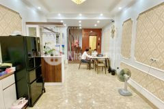 Bán nhà phố trích sài, diện tích 45m2, 7 tầng, thang máy,giá 9.8 tỷ